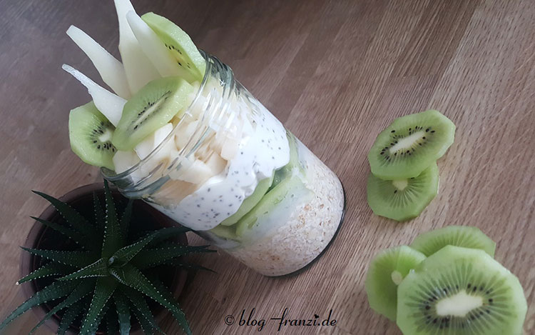 Chia Birnen-Kiwitraum „Overnight Oat“ / ONO