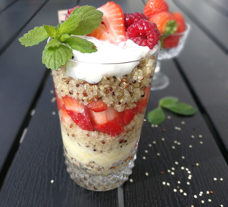 Fruchtiges Quinoa Frühstück - Fitnessrezepte und Tipps