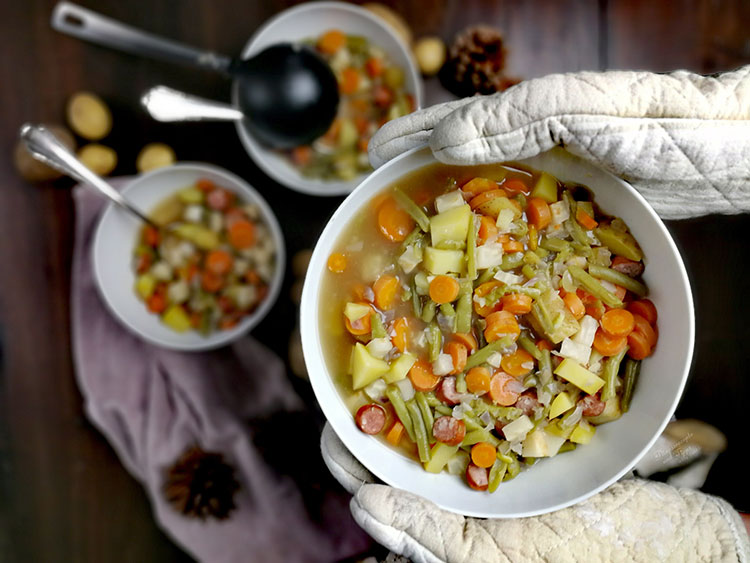 Würziger Gemüseeintopf mit Pfefferbeißern - Fitnessrezepte und Tipps