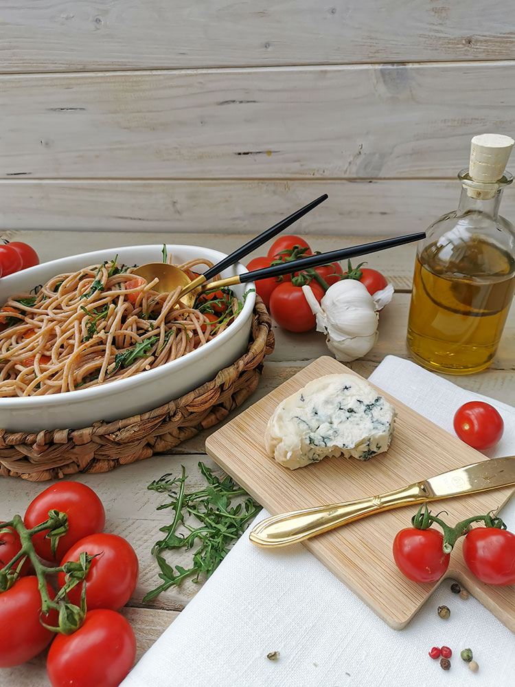 Gorgonzola-Tomaten-Pasta mit Rucola - Fitnessrezepte und Tipps